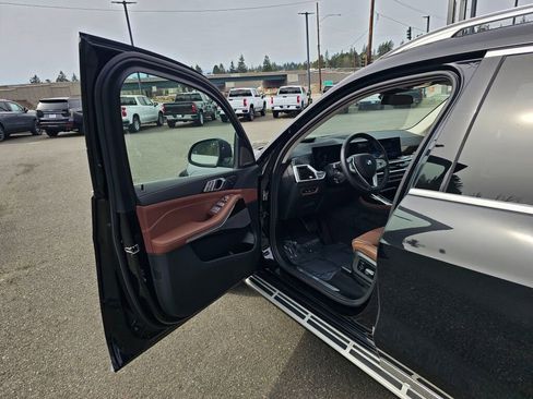 Used 2026 BMW X7 xDrive40i image 20