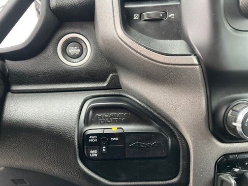 Used 2021 RAM 5500 Tradesman image 19