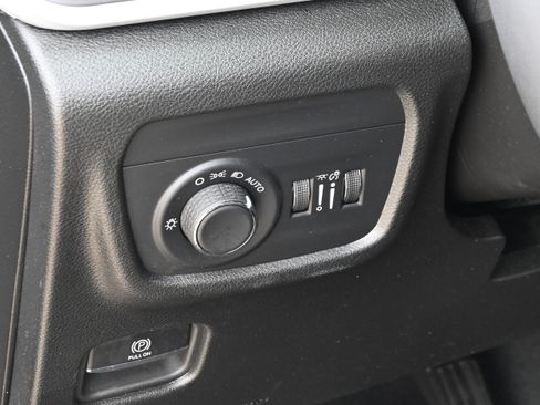 Used 2024 Jeep Grand Cherokee L Laredo w/ Luxury Tech Group I AWD/4WD image 29