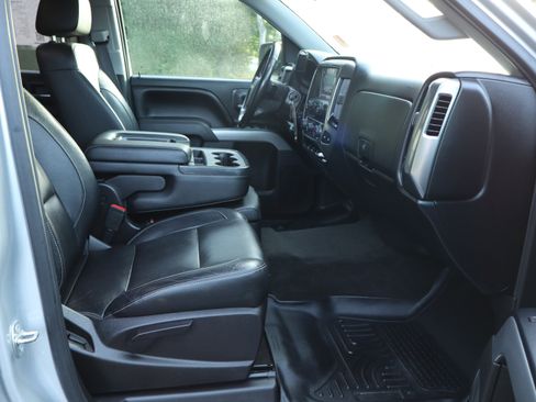Used 2017 Chevrolet Silverado 1500 LT w/ All Star Edition AWD/4WD image 24
