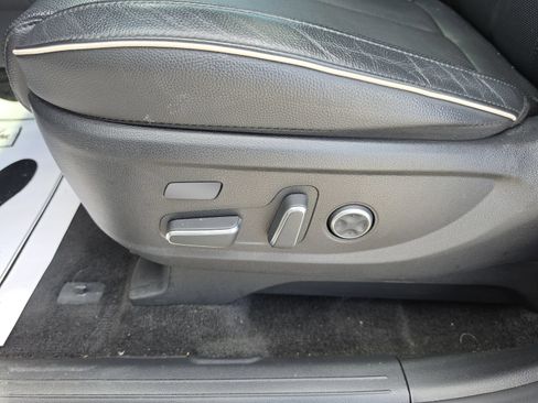 Used 2024 Hyundai Palisade Limited FWD image 24