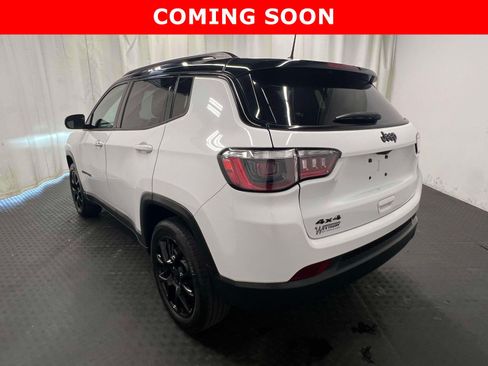 Certified 2023 Jeep Compass Latitude AWD/4WD image 10