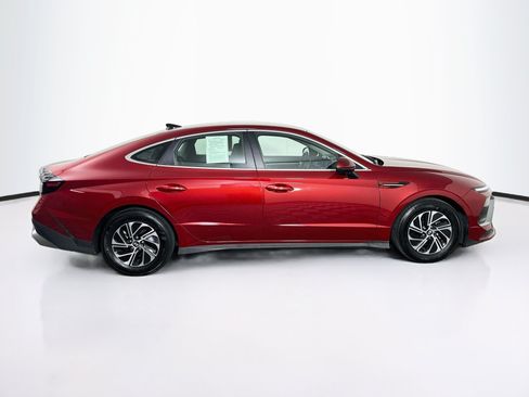 Used 2026 Hyundai Sonata Blue FWD image 10