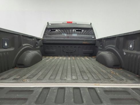 Used 2016 Ford F150 XL w/ Heavy-Duty Payload Package AWD/4WD image 25