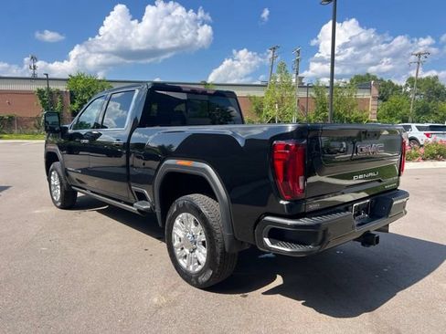 Used 2022 GMC Sierra 3500 Denali w/ Denali Ultimate Package AWD/4WD image 7