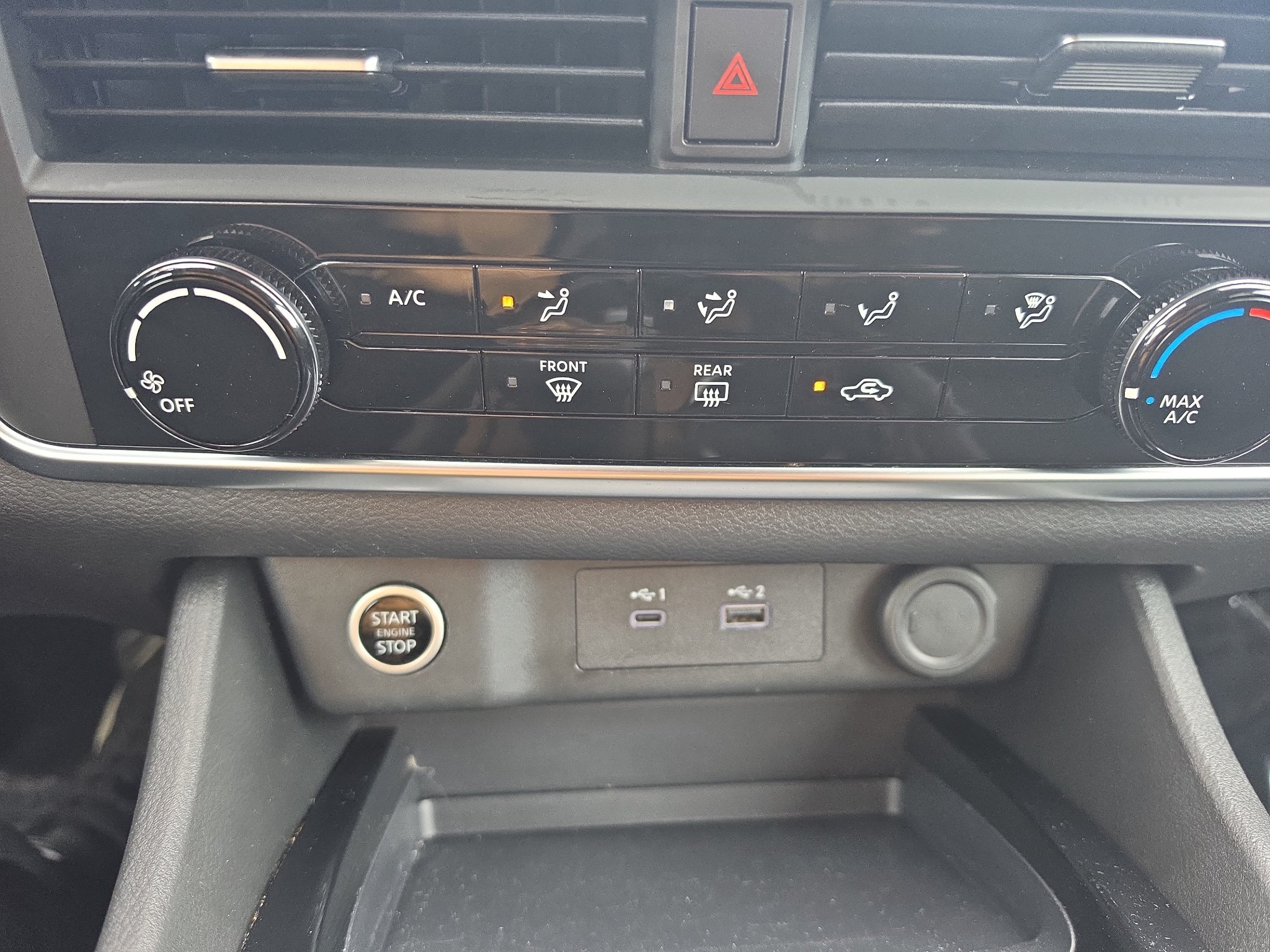 Used 2023 Nissan Rogue S FWD image 30