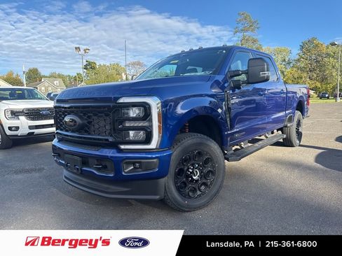 New 2026 Ford F250 XLT w/ XLT Premium Package AWD/4WD image 1