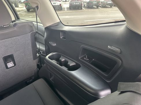 Certified 2025 Subaru Ascent Premium image 29