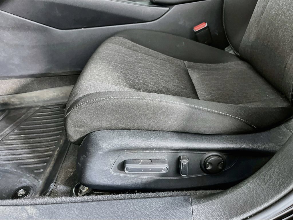 Used 2024 Honda Accord EX image 25