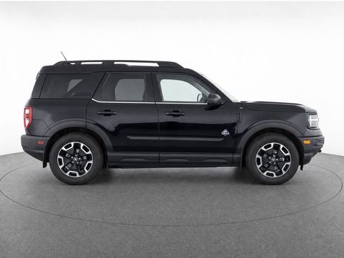 Used 2024 Ford Bronco Sport Outer Banks AWD/4WD image 8