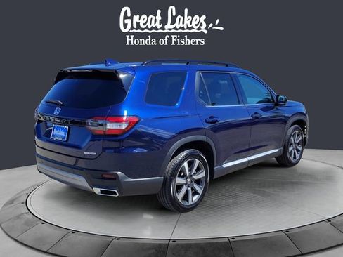 Used 2024 Honda Pilot Touring image 5