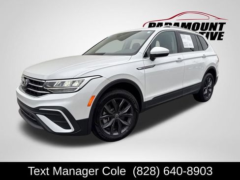 Certified 2023 Volkswagen Tiguan SE image 1