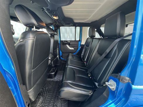Used 2014 Jeep Wrangler Polar Edition image 21