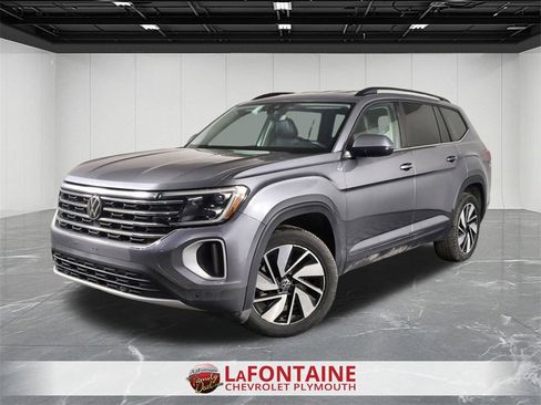 Used 2024 Volkswagen Atlas SE image 1