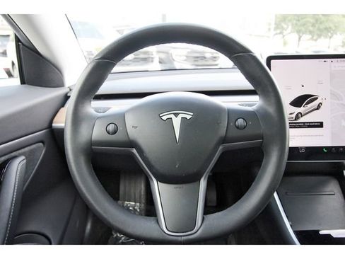 Used 2019 Tesla Model 3 Long Range RWD image 14