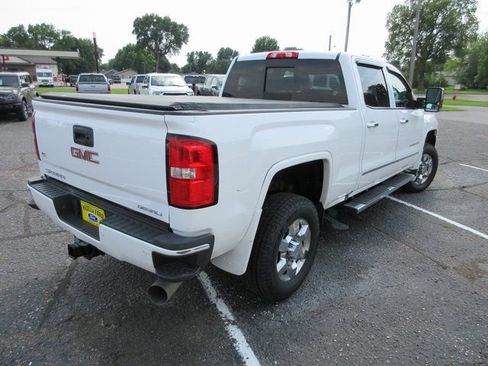 Used 2017 GMC Sierra 3500 Denali w/ Duramax Plus Package image 6