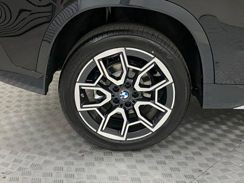 Used 2025 BMW X1 xDrive28i w/ Convenience Package AWD/4WD image 10