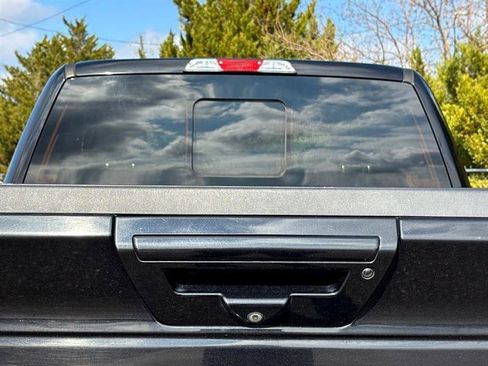 Used 2019 Ford F150 Lariat image 37