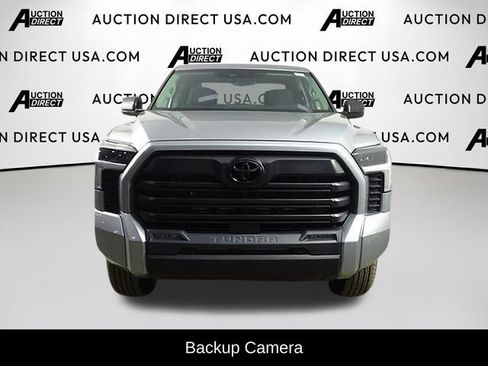 Used 2022 Toyota Tundra SR5 w/ SR5 Convenience Package AWD/4WD image 3