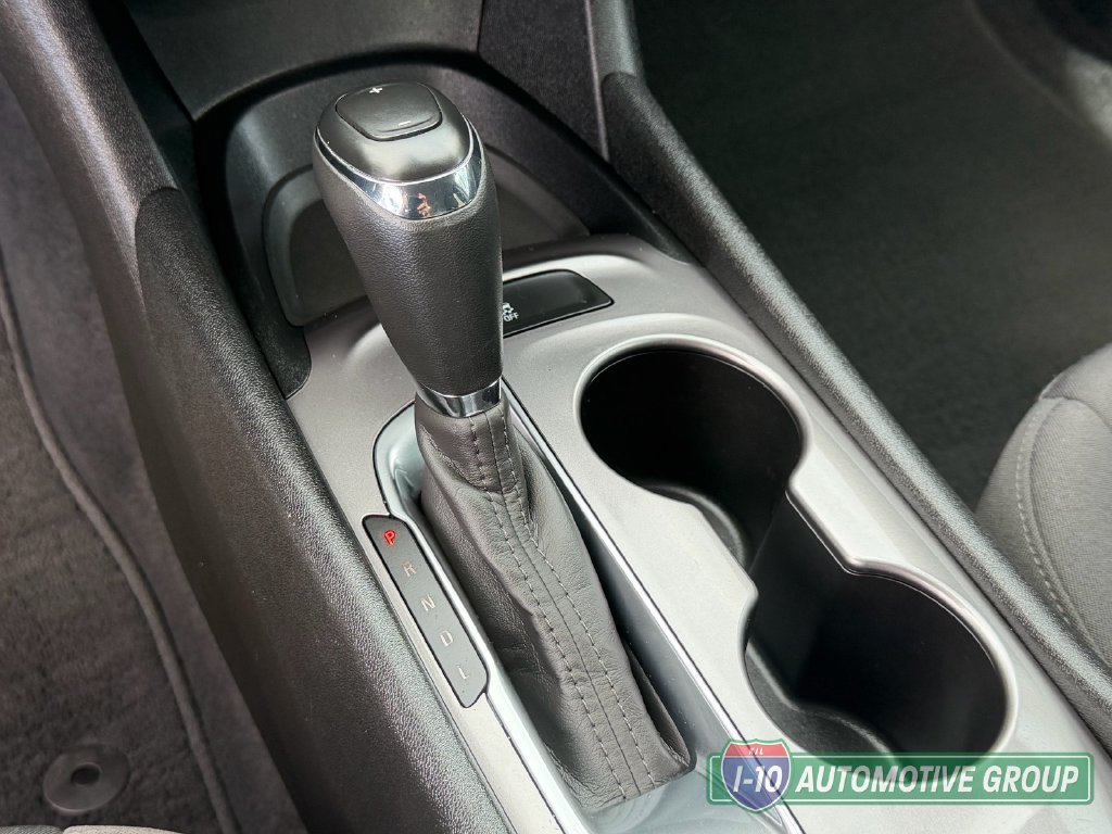 Used 2020 Chevrolet Malibu LS FWD image 32