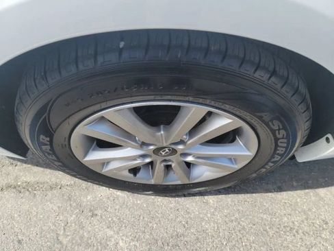 Used 2016 Hyundai Sonata SE FWD image 29