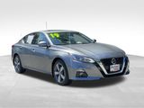Used 2019 Nissan Altima 2.5 SL image 3
