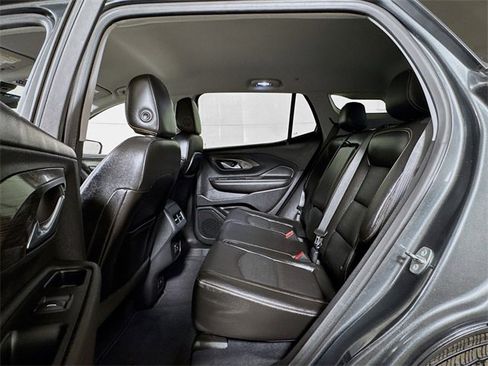 Used 2021 GMC Terrain SLT image 21