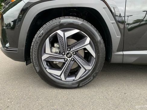 Certified 2024 Hyundai Tucson Limited AWD/4WD image 12