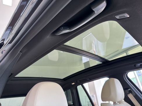 Used 2021 BMW X3 xDrive30e w/ Premium Package image 57