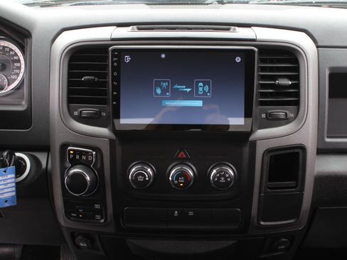 Used 2019 RAM 1500 Express AWD/4WD image 11