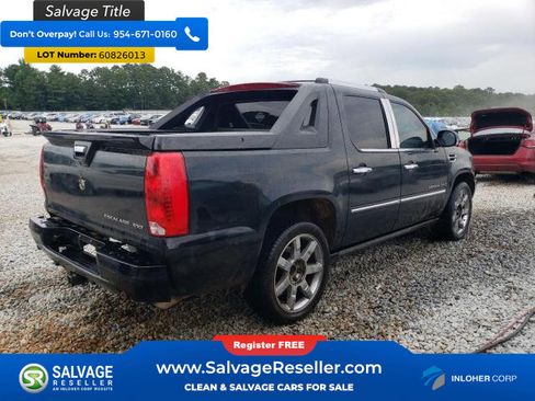 Used 2008 Cadillac Escalade EXT image 3