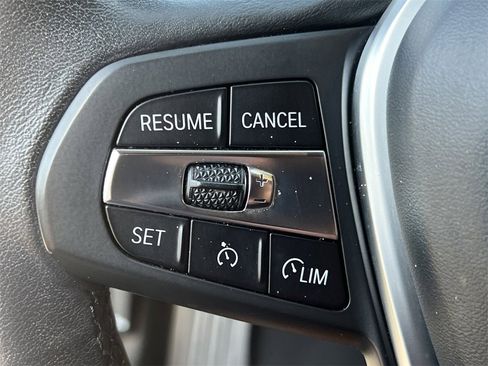 Used 2020 BMW 330i Sedan w/ Convenience Package image 20