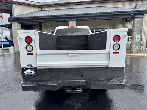 Used 2011 Chevrolet Silverado 3500 LT image 5