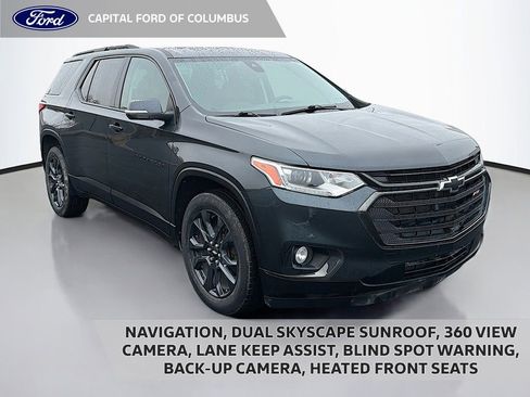 Used 2021 Chevrolet Traverse RS image 1