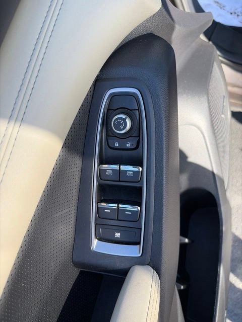 Used 2021 Subaru Ascent Limited w/ Technology Package AWD/4WD image 12