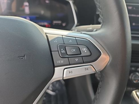 Used 2024 Volkswagen Jetta SE FWD image 18