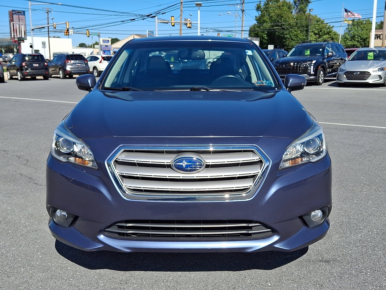 Used 2017 Subaru Legacy 2.5i Limited AWD/4WD image 2