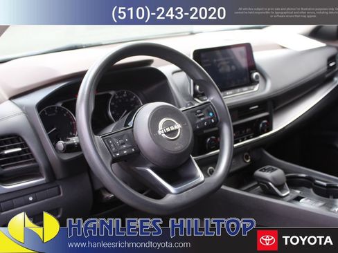 Used 2023 Nissan Rogue SV FWD image 11