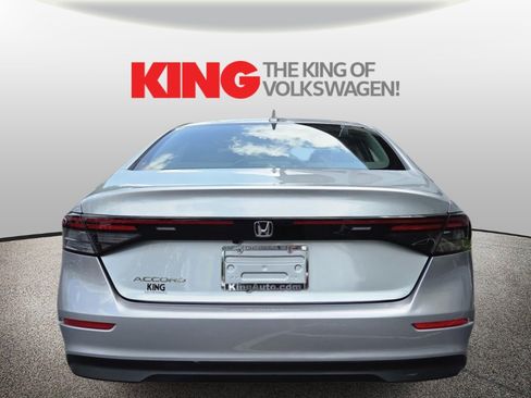 Used 2024 Honda Accord EX image 4