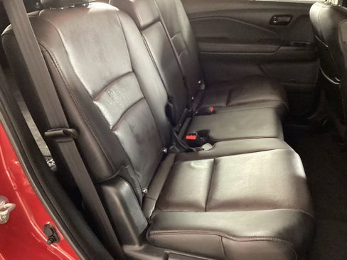 Used 2024 Honda Passport Black Edition image 22