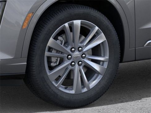 New 2025 Cadillac XT6 Premium Luxury image 9