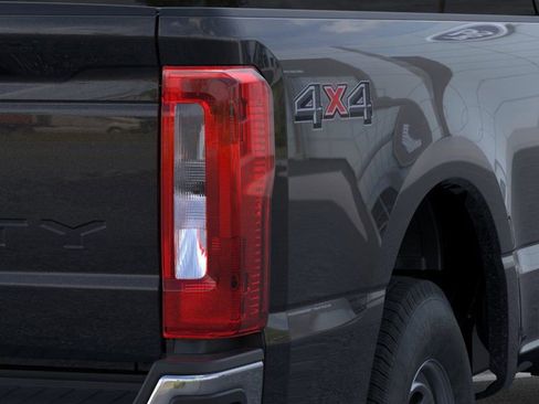 New 2026 Ford F250 XL image 21