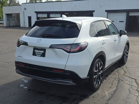 Used 2026 Honda HR-V EX-L image 3