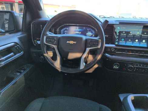 Used 2023 Chevrolet Silverado 1500 LT w/ Protection Package AWD/4WD image 13
