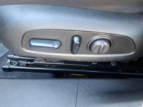 Used 2023 Chevrolet Malibu LT image 11