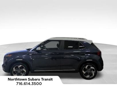 Used 2023 Hyundai Venue Limited w/ Cargo Package