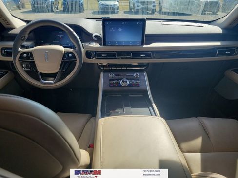 Used 2023 Lincoln Aviator Reserve w/ Equipment Group 201A image 8