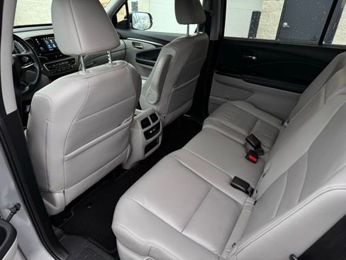 Used 2022 Honda Pilot Special Edition image 19