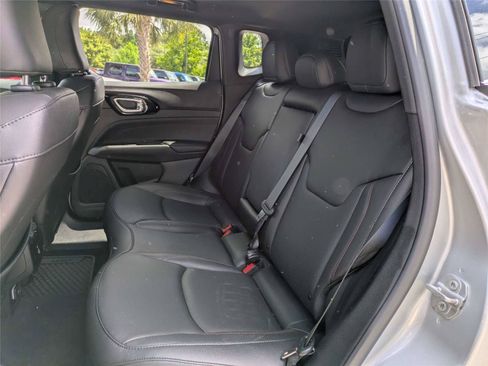 Certified 2025 Jeep Compass Trailhawk w/ Trailhawk Elite Group AWD/4WD image 17