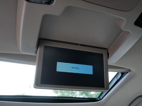Used 2020 Honda Pilot Touring image 36